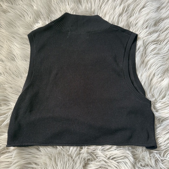 FREE PEOPLE FP Beach Knit Sleeveless Top and Skirt Set Size Large - Picture 6 of 11